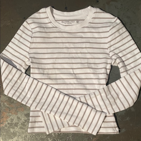 Abercrombie & Fitch White and Brown Striped Long Sleeve Tee - Picture 3 of 3